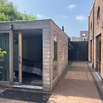 Koetshuis Aan Het Water 3 Bedroom *