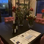 Koetshuis Aan Het Water 3 Bedroom Villa