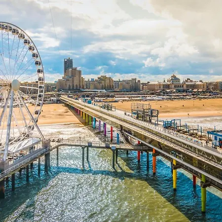 Villa Koetshuis Aan Het Water 3 Bedroom Voorburg