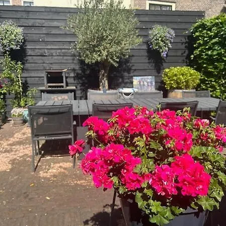 וילה Koetshuis Aan Het Water 3 Bedroom