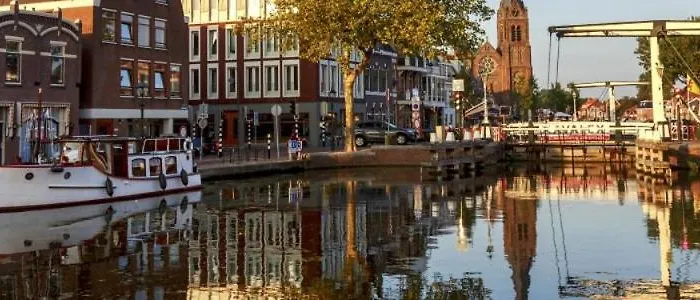 Koetshuis Aan Het Water 3 Bedroom *