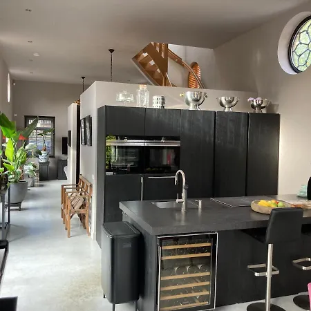 וילה Koetshuis Aan Het Water 3 Bedroom וורבורג