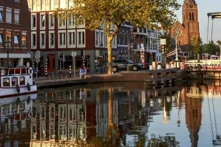 Koetshuis Aan Het Water 3 Bedroom *