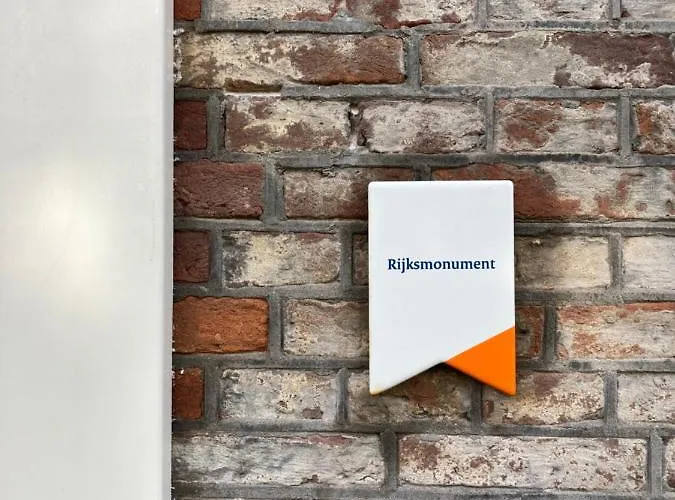 Koetshuis Aan Het Water 3 Bedroom Villa Voorburg