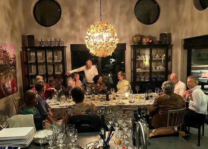 Villa Koetshuis Aan Het Water 3 Bedroom