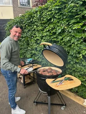 Koetshuis Aan Het Water 3 Bedroom Villa